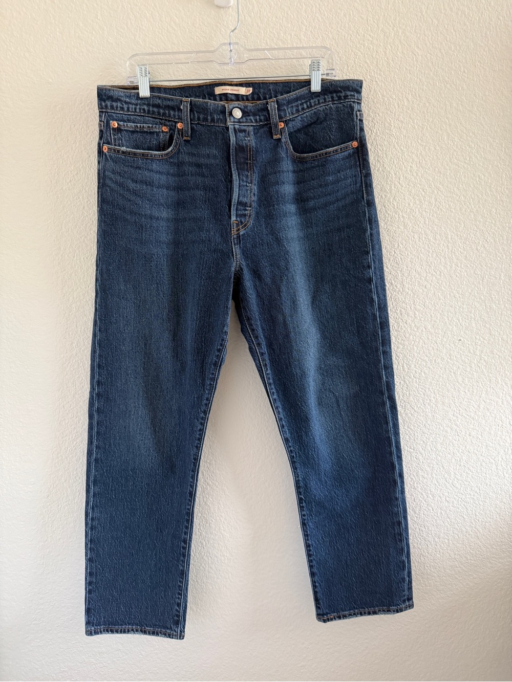 Levi's Women's Wedgie Straight‎ Ankle Jeans